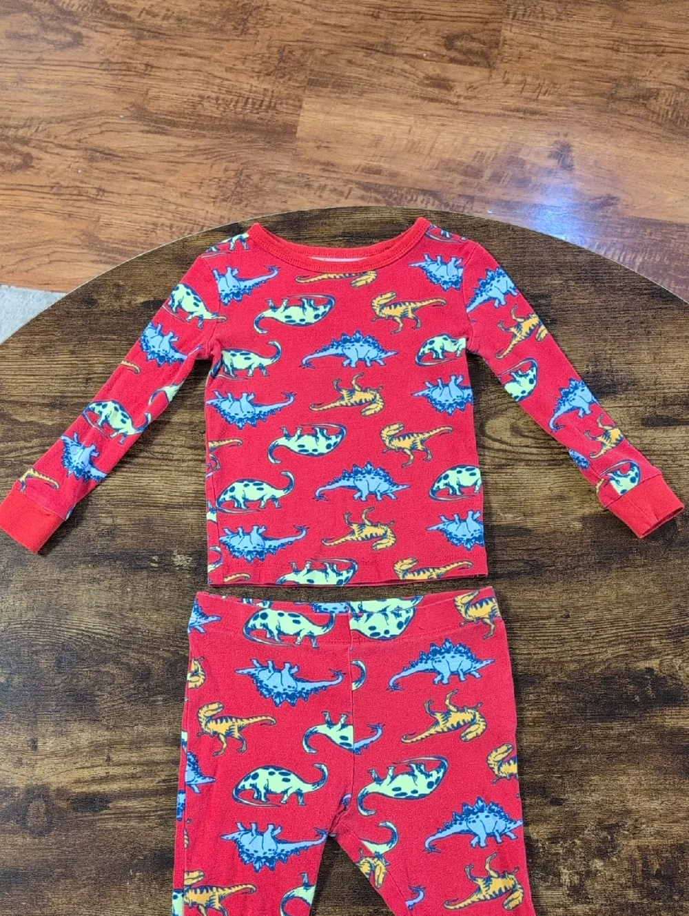 🩵3/$20🩵 Toddler 3T Joe Fresh Red Dino Pjs Pajama Sleepwear Boys Dinosaur 2 Pc - Picture 2 of 5